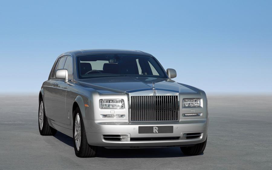  Rolls-Royce Phantom 2012 года  (фото 1 из 38)